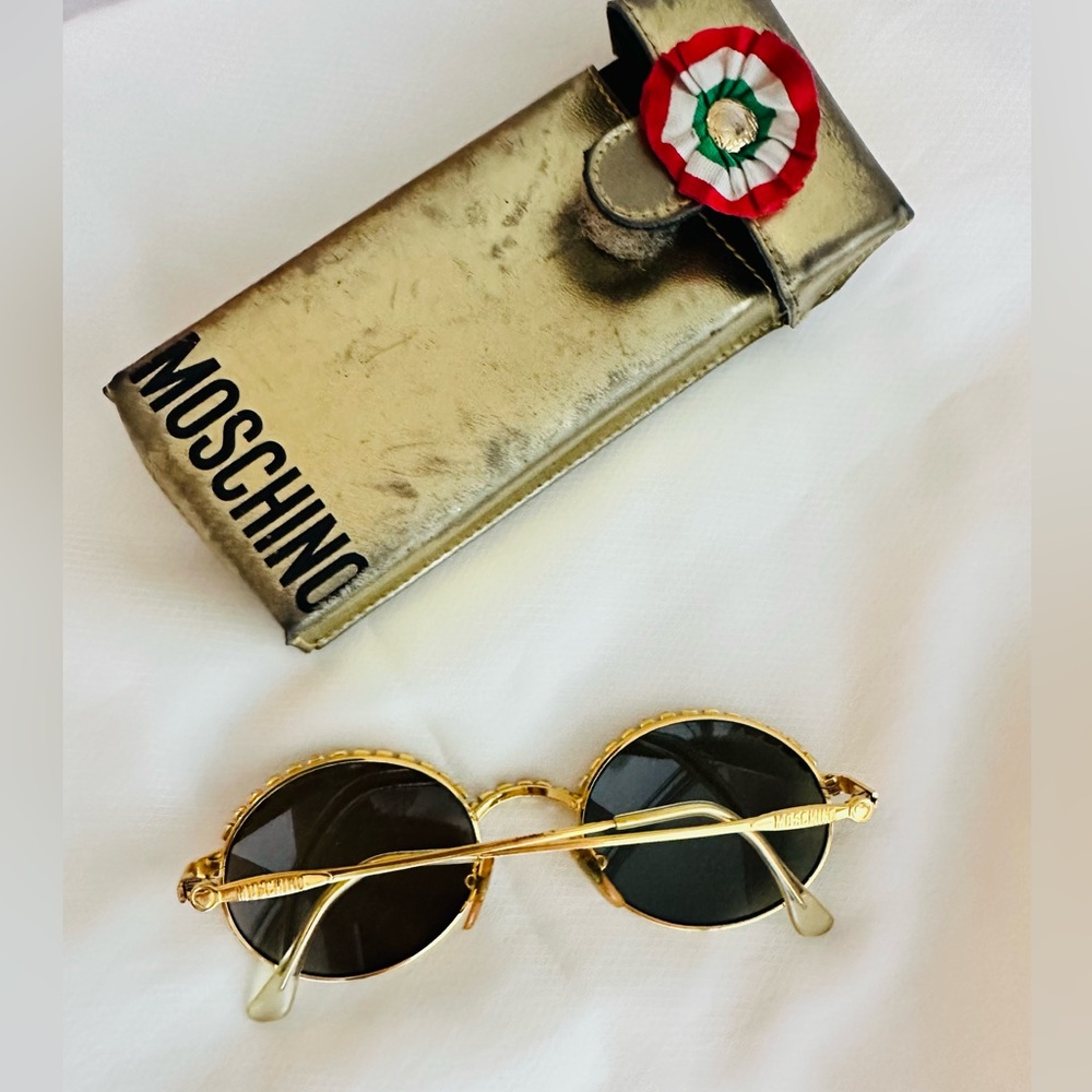 Rare Moschino Vintage Gold Round Rhinestone Sunglasses - Vintage Glam - Picture 4 of 13